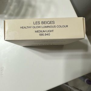 Chanel Les Beiges Compact Powder